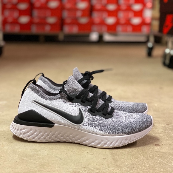 men's nike epic react flyknit 2 running shoe